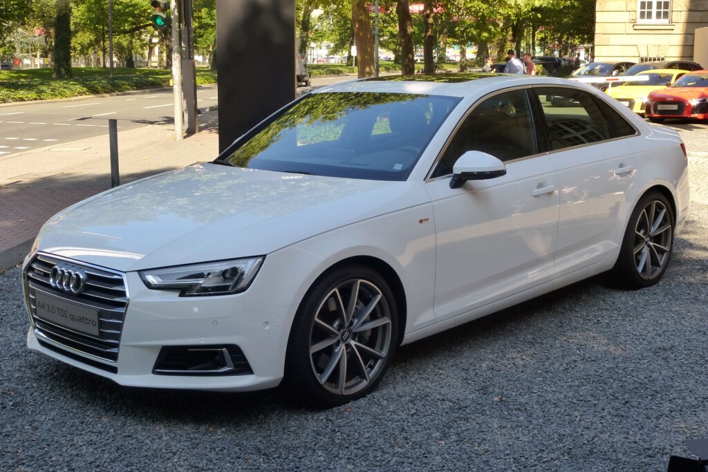 Чи варто купувати Audi A4 B9?