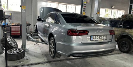 Заміна комплекта ГРМ Audi A6 C7 2.0 TFSI