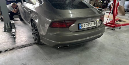 Технічний пошук несправності ходової частини Audi A7