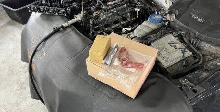 Чистка впускної системи горіховою скарлупою Audi А4 B9