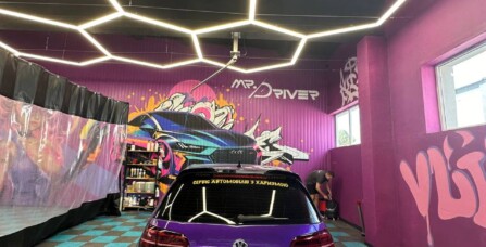 Неймовірний Volkswagen Golf R на трьохфазну мийку