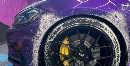 Неймовірний Volkswagen Golf R на трьохфазну мийку