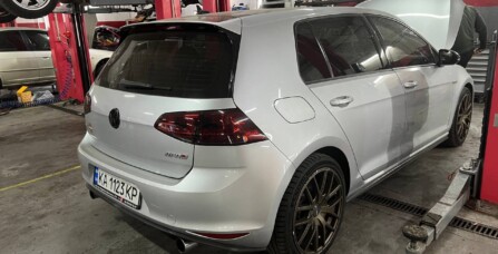 Заміна котушок запалювання на більш потужні APR Volkswagen Golf GTI 7