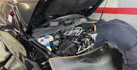 Комплексний ремонт двигуна VW Touareg 3.0 TDI (CRCA): виправлення підтікання охолоджуючої рідини та оливи, ремонт турбіни, заміна ГРМ