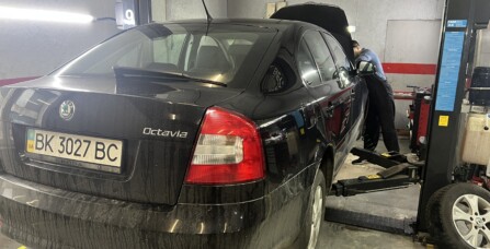 Заміна рульової рейки на Skoda Octavia A5 2.0 TDI після ДТП