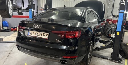 Заміна стандартних LED фар на Matrix LED фари на Audi A4 B9