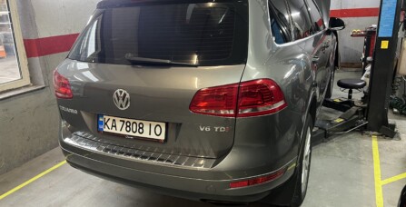 Заміна клапанних кришок на Volkswagen Touareg 3.0 TDI