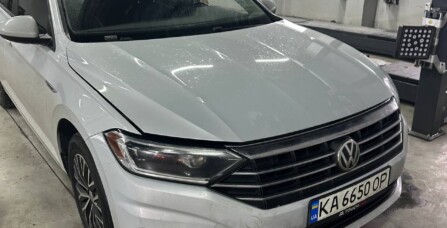 Чистка паливних форсунок та впускних клапанів на Volkswagen Jetta 2020 1.4 TSI