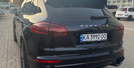 Перевірка технічного стану Porsche Cayenne 3.0 TFSI перед далекою поїздкою