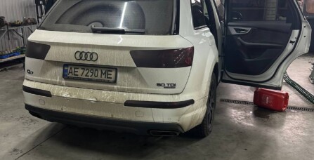 Чистка паливних насосів та баку Audi Q7 4.0 TDI