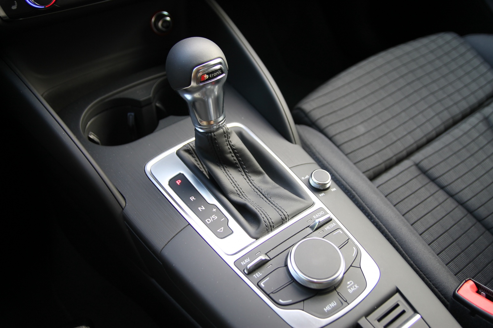 Адаптація коробки передач S tronic після заміни оливи: що варто знати