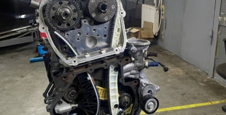Заміна балансуючих валів та повного комплекту ланцюгів ГРМ на Audi A6 C7 2.0 TFSI