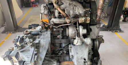 Ремонт двигуна на пробігу 700 000 км Volkswagen T5 1.9 TDI