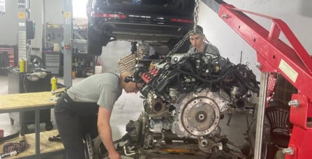 Гільзування двигуна Audi Q7 3.0 TFSI