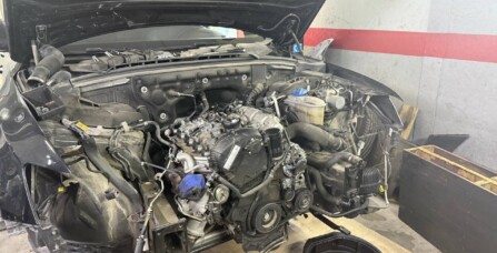 Читска радіаторів охолодження з зняттям передньої частини авто Audi Q5 2.0 TFSI
