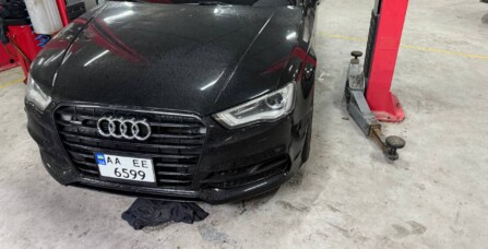 Заміна задніх амортизаторів, подушок двигуна та салейнтблоків передньої ходової частини Audi А6C7 2.0 TFSI