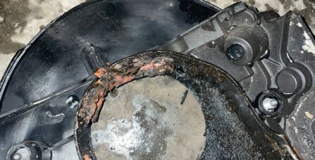 Заміна комплекта ГРМ та насосу охолодження Audi A6C8 2.0 TDI
