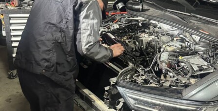 Заміна помпи Audi A6C8 2.0 TDI