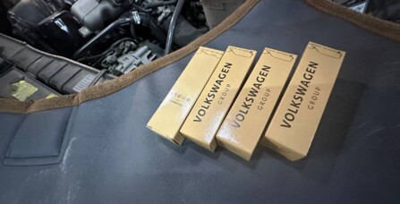 Заміна свічок Audi A4 B8 2.0 tfsi 2012