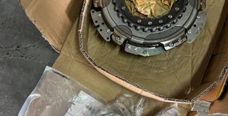 Заміна зчеплення та маховика Skoda Octavia A5 2011