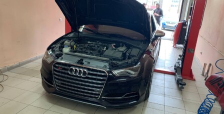 Діагностика та ремонт ходової Audi S3 2.0 TFSI