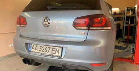 Виготовлення даунпайпу та кастомного впуску Volkswagen Golf 6 1.4 TSI