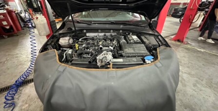 Заміна насоса охолодження Volkswagen Golf 2.0 TSI