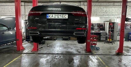 Заміна передніх дисків та колодок Audi A6 C8 3.0 TFSI