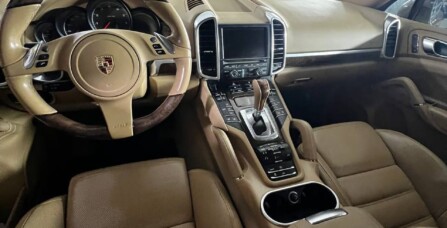 Підтікання оливи двигуна Porsche Cayenne 3.6 FSI