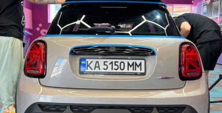 Реставраційне полірування авто MINI Cooper