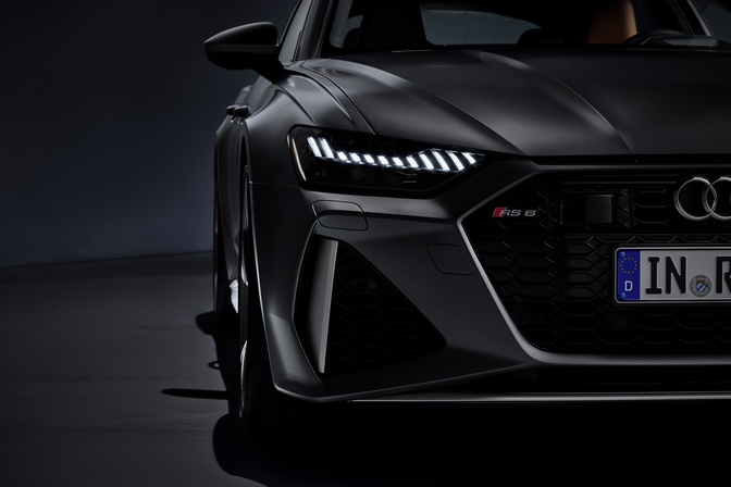 Огляд Audi RS6 Avant 2020