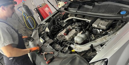 Заміна комплекта щеплення компресора надуву Audi Q7 3.0 TFSI