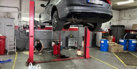 Технічне обслуговування коробки передач Audi A4 B8