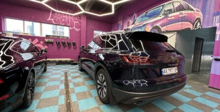 Повний антихром авто VW Touareg