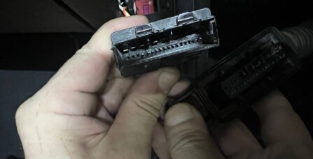 Ремонт проводки, проблеми з безключовим доступом VW Tiguan