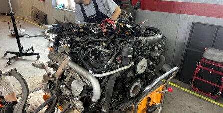 Заміна комплекта ланцюгів ГРМ Porsche Maccan 3.0 TDI