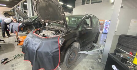 Заміна комплекта ГРМ Volkswagen Touran 2.0 TDI