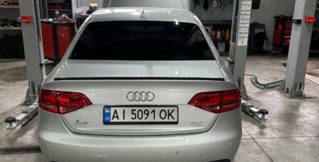 Заміна вакумного насосу Audi A4B8 2.0 TFSI