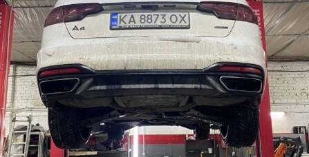 Заміна радіатора печі Audi A4 B9