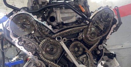 Заміна комплекту ланцюгів ГРМ на Volkswagen Touareg 3.0 TDI
