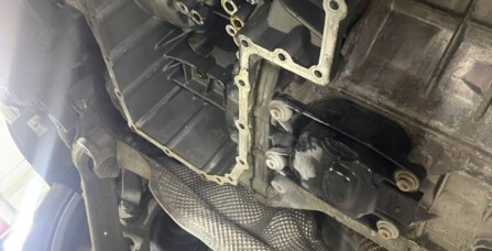 Ремонт мехатроніка з заміною всіх технічнич рідин Audi A4B9 2.0 TDI