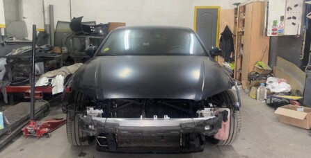 Відновлення Audi S3 двигуном 2.0 TFSI після ДТП у США