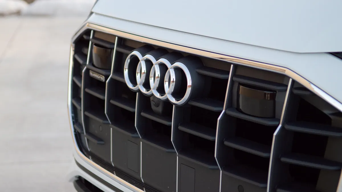 Безпека: нові радари/лідари в Audi, калібрування після заміни скла — що потрібно знати.