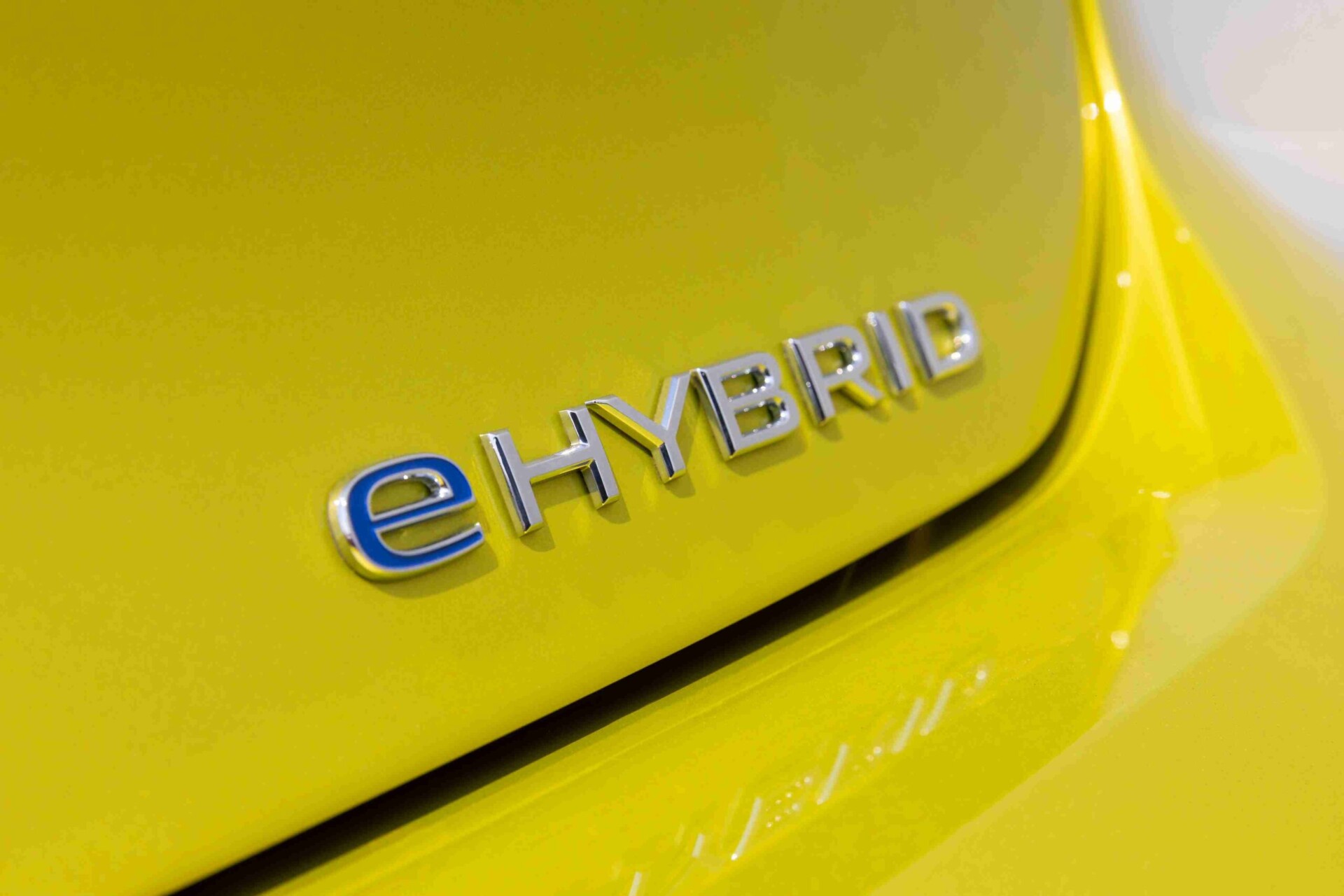 eHybrid (PHEV 1.4/1.5 TSI + DSG): теперішнє покоління батарей, режими EV/Hybrid і «підводні камені».