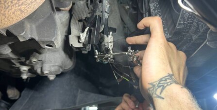 Ремонт проводки актуатора турбокомпрессора Volkswagen Golf GTI 7 2.0 TSI