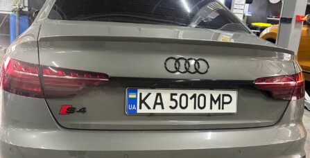 Повна передкупівельна діагностика авто з ендоскопією двигуна Audi S4 3.0 TFSI
