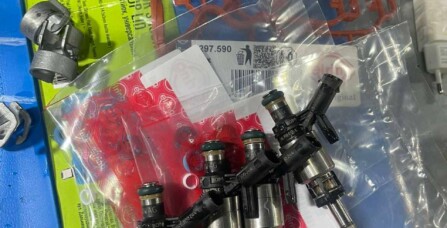 Перевірка та чистка паливних форсунок на стенді та чиста впускних клапанів Golf GTI 2.0 TSI