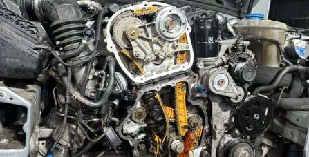 Заміна комплекта ГРМ та ремонт турбокомпрессора Audi Q5 2.0 TFSI