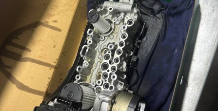 Повна заміна оливи в АКПП та заміна всіх фільтрів з зняттям мехатрона Audi A6C8 3.0 TFSI