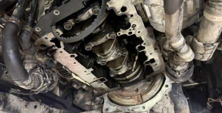 Ремонт двигуна Volkswagen Tiguan 2.0 TDI